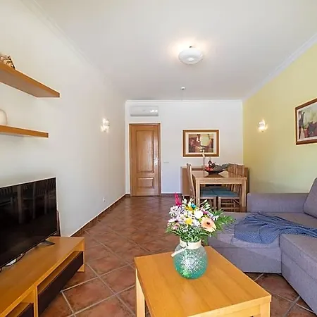 假日公园 Jardins Vale De Parra 3*