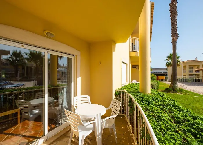 Kompleks wypoczynkowy Jardins Vale De Parra 3*